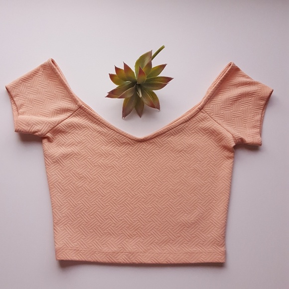 Arden B Tops - ✿ NWOT Arden B Crop Top